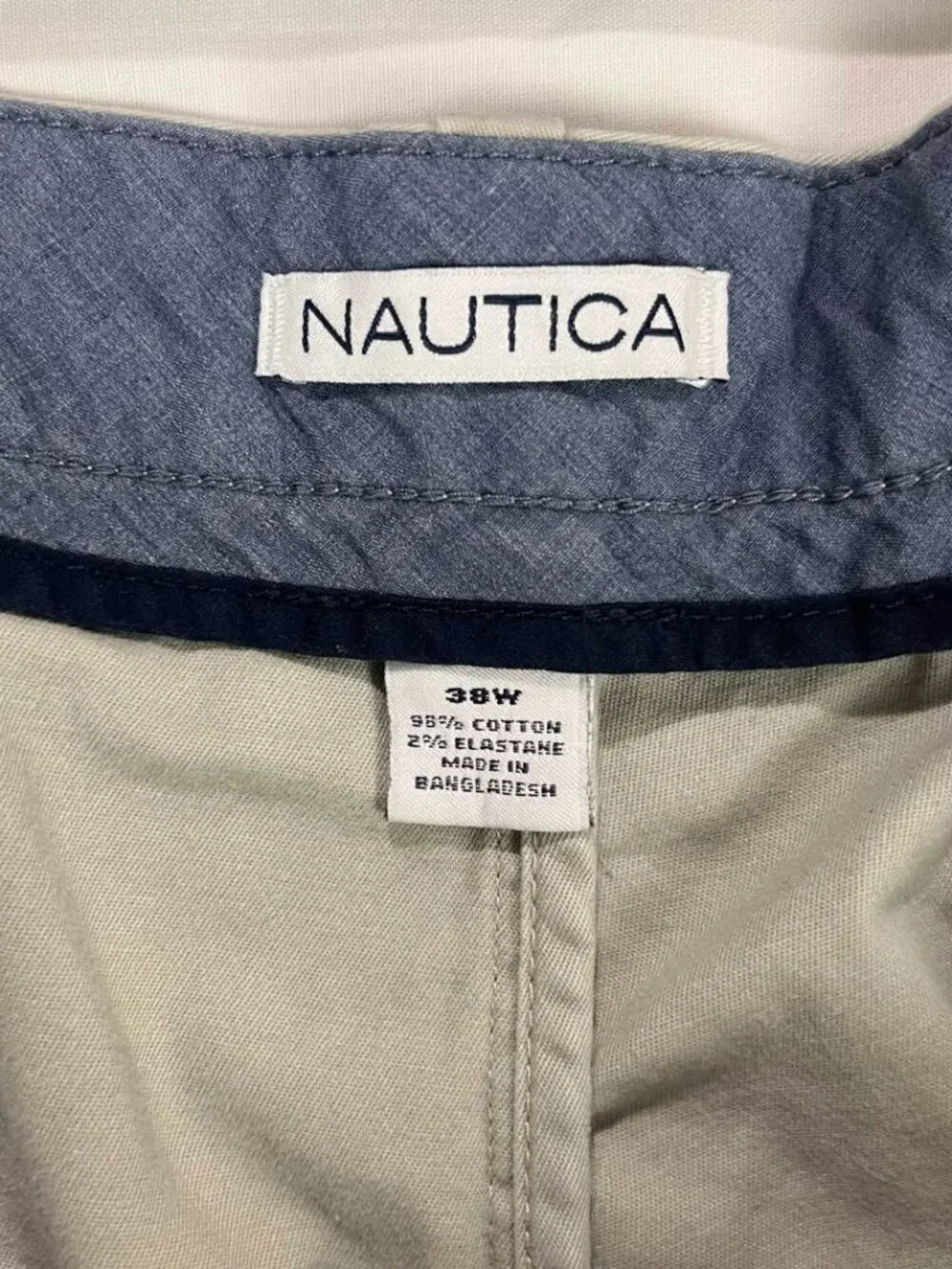 EUC Nautica Chino Shorts Mens Tan Beige Flat Front Stretch Shorts Casual Sz 38W